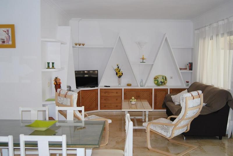 Apartamento Centro De Нерха Екстер'єр фото