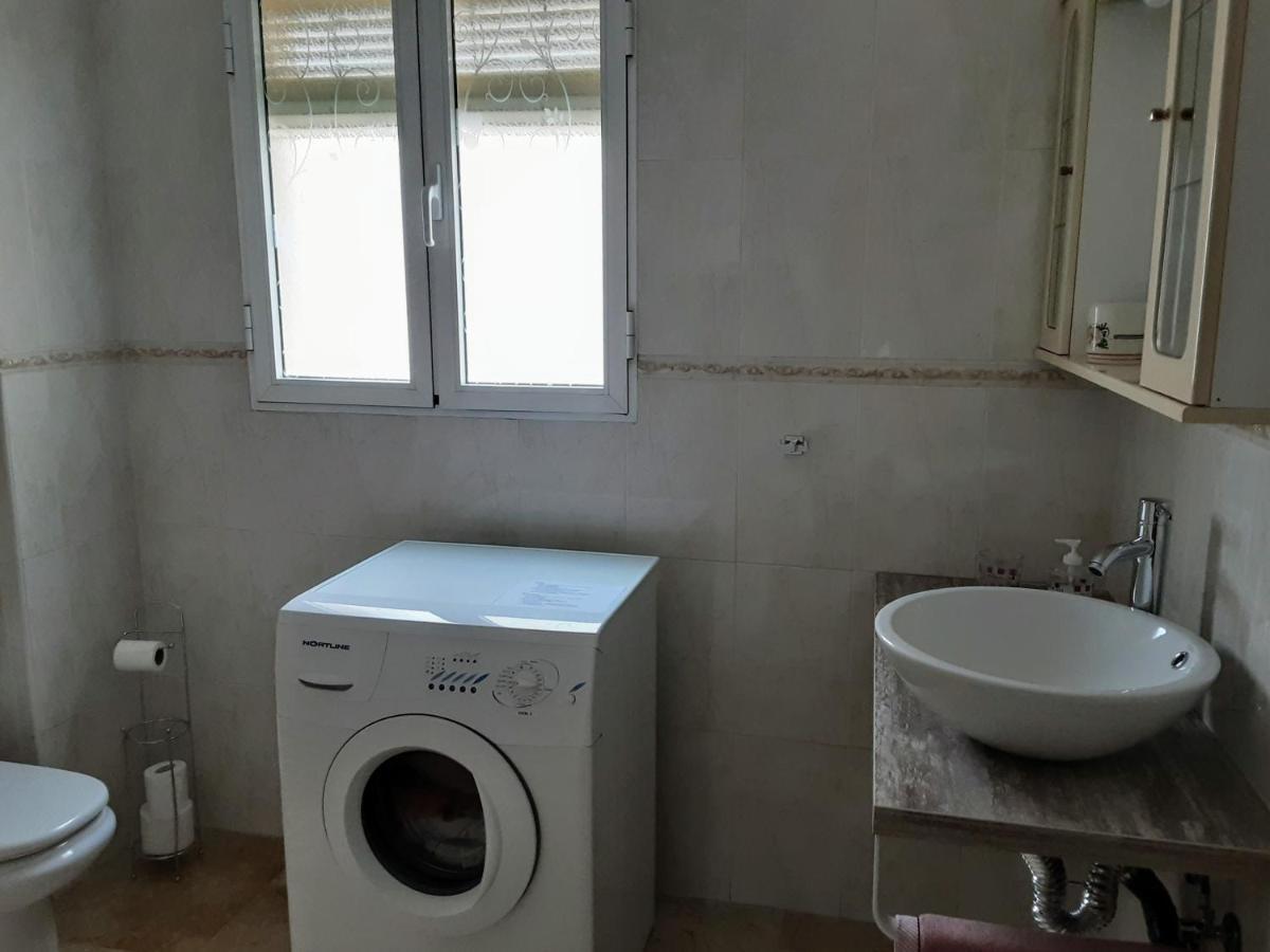 Apartamento Centro De Нерха Екстер'єр фото