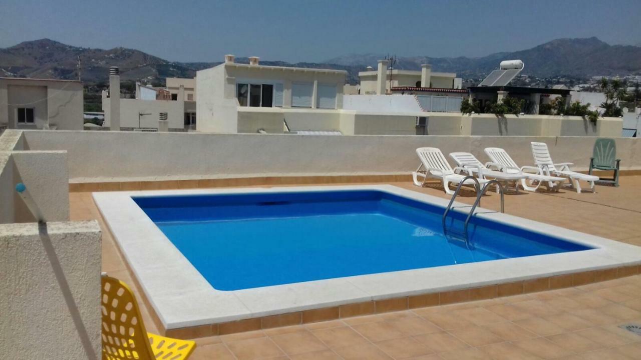 Apartamento Centro De Нерха Екстер'єр фото