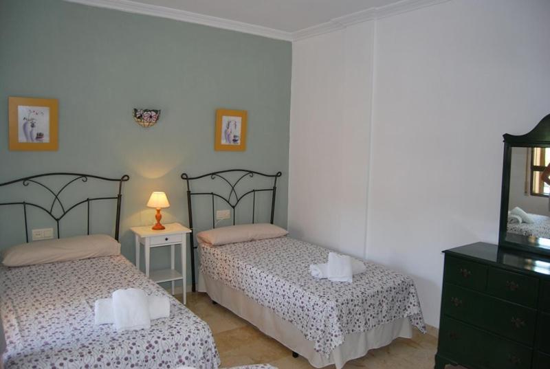 Apartamento Centro De Нерха Екстер'єр фото