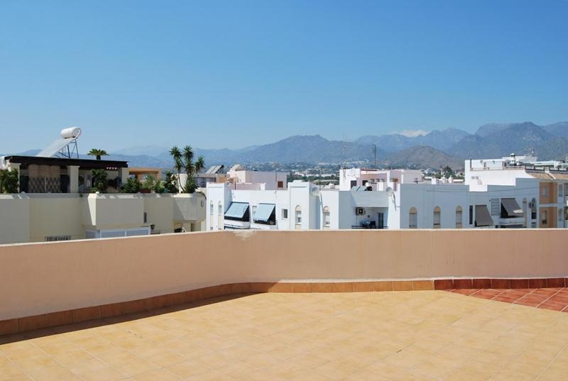 Apartamento Centro De Нерха Екстер'єр фото